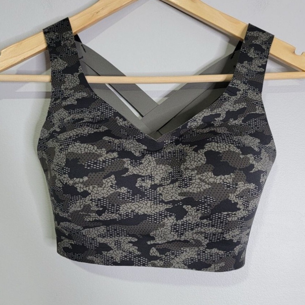 Lululemon Enlite Weave Back Bra Size 32DD High Support Run Athletic Back Clasp